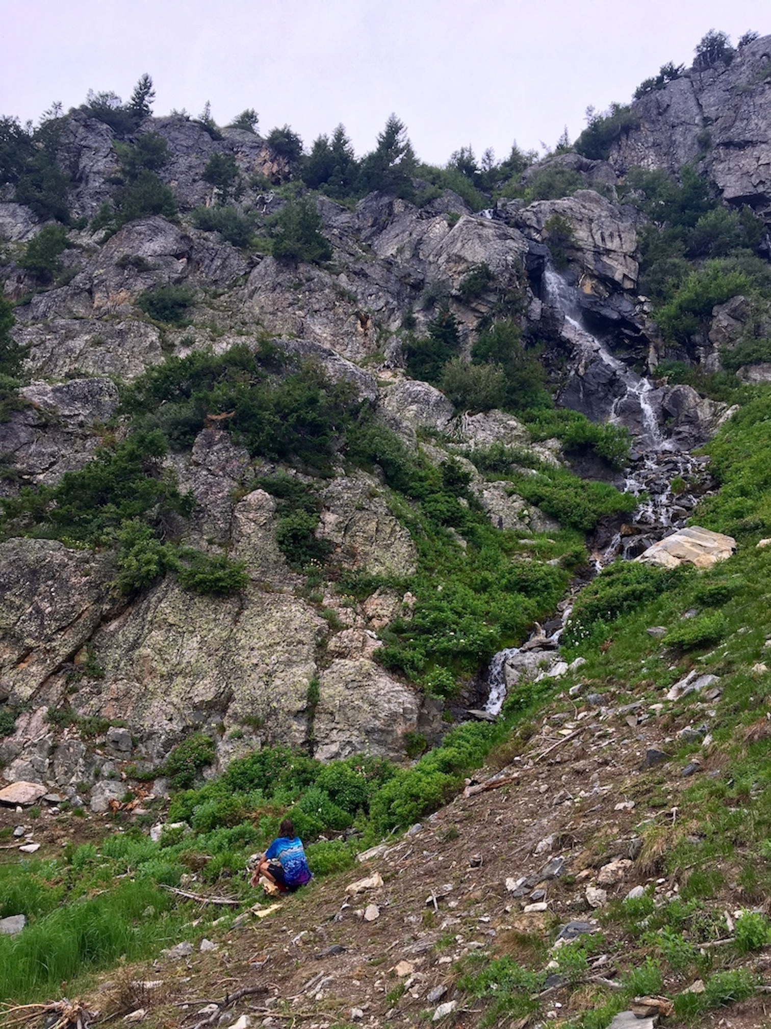 Hike to the Crags