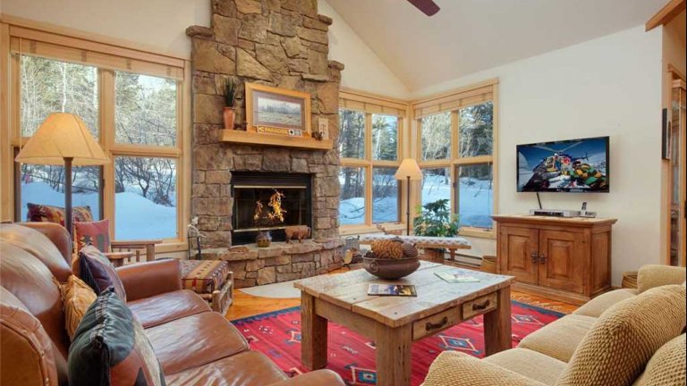 Staying in A Vacation Rental vs. Hotel in Jackson Hole, WY
